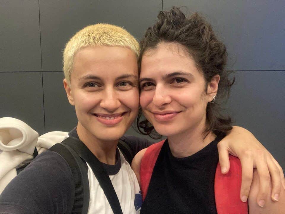 “Está cada vez mais lésbica”, afirma nora de Debora Bloch no dia da Parada LGBT+