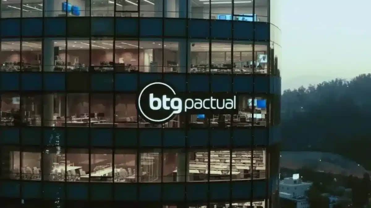 BTG Pactual Ajusta Carteira 10SIM em Março de 2026: Motiva Entra, Nubank Sai!