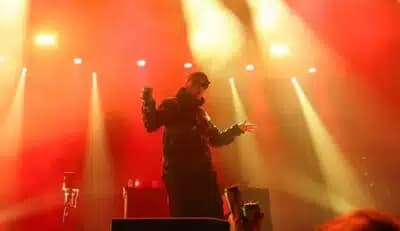 Imagem card com fundo