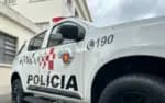 Homem permanece sob coação de criminosos por quatro horas; outra mulher é removida em veículo durante fuga