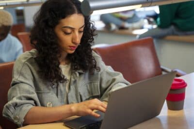 Imagem card com fundo