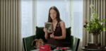 Olivia Rodrigo relata estar lendo obra de Clarice Lispector; confira qual