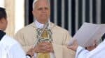 O Papa Leão 14 critica a economia que explora recursos e exclui os pobres