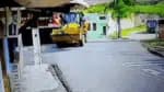 Retroescavadeira ignora sinal e é atingida por trem em Alagoas