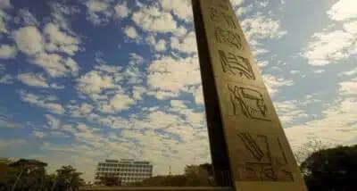 Imagem card com fundo