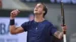 Brasileiro conquista Wimbledon após evitar a perda de nove pontos cruciais