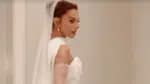 Giovanna Lancellotti opta por vestido da Vivienne Westwood em seu casamento; confira