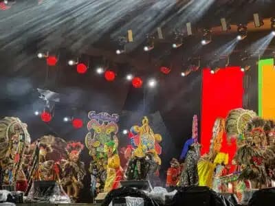 Imagem card com fundo