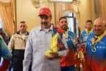 O ministro Maduro afirmou que a Chevron obteve autorização dos EUA para restabelecer suas atividades no país vizinho