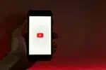 YouTube lança IA para converter fotos em vídeos curtos; aprenda a utilizar