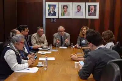 Imagem card com fundo