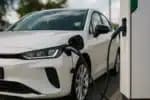 Verifique o tempo necessário para recarregar um veículo elétrico