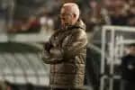 RS - JUVENTUDE X/CORINTHIANS - ESPORTES - Imagens da partida de futebol entre o Juventude e o Corinthians, pelo Campeonato Brasileiro, Série A, válida pela  19ª rodada, disputada no Estádio Alfredo Jaconi. técnico do Corinthians, Dorival Junior. Caxias do Sul, RS (11). 11/08/2025 - Foto: ANTONIO MACHADO/FOTOARENA/FOTOARENA/ESTADÃO CONTEÚDO