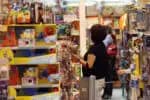 Pesquisa revela que 80&percnt; dos brasileiros planejam comprar presentes para o Dia das Crianças