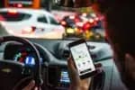 CEO da Uber faz previsão sobre motoristas de app, mas especialista da EXAME discorda