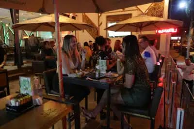 Imagem card com fundo