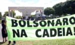Michelle e Jair Renan visitam Bolsonaro na Superintendência da Polícia Federal
