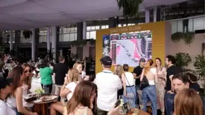 Imagem card com fundo