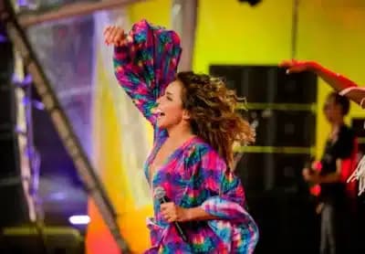 Imagem card com fundo