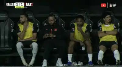 Imagem card com fundo