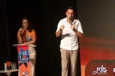 Imagem card com fundo