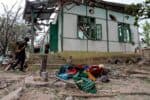 Ataque militar ao regime militar do Mianmar ceifa 22 vítimas em um estabelecimento de ensino, relatam relatos de testemunhas