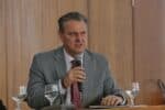 Fávaro afirma que não é necessário reforço orçamentário para a gripe aviária