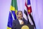 A principal questão é acreditar que é possível vencer a pobreza, afirma Tarcísio
