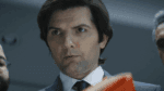 Adam Scott publica foto antiga e faz referência a “O Estúdio”