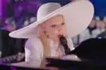 Lady Gaga conquista Emmy pela atuação no Super Bowl e se aproxima do EGOT
