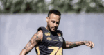 Neymar realiza treinos e anima torcida do Santos com chance de volta