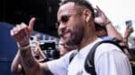 Ex-Vasco, conhecido como ‘Cai Cai’, afirmou sobre Neymar: “Não chega aos meus pés”