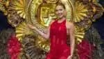 Virginia veste um vestido de R$ 14 mil para visitar Cidade do Samba