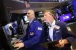 S&P 500 registra cautela diante do Oriente Médio e dos detalhes do acordo EUA-China