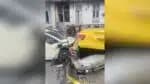 Colisão entre veículos automotores e motocicleta resulta em cinco vítimas no centro do Rio