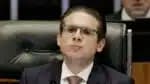 O presidente da Câmara do Deputados, Hugo Motta (Republicanos-PB,colocou na pauta de votação o aumento do IOF (Imposto sobre Operações Financeiras). A inclusão do tema na pauta da Casa Baixa foi feita por Motta em seu perfil no X na noite de 3ª feira (24.jun). A movimentação tomou o Executivo de surpresa. Às pressas, os líderes do governo realizaram uma reunião no Palácio do Planalto na manhã desta 4ª feira (25.jun). | Sérgio Lima/Poder360 - 25.jun.2025