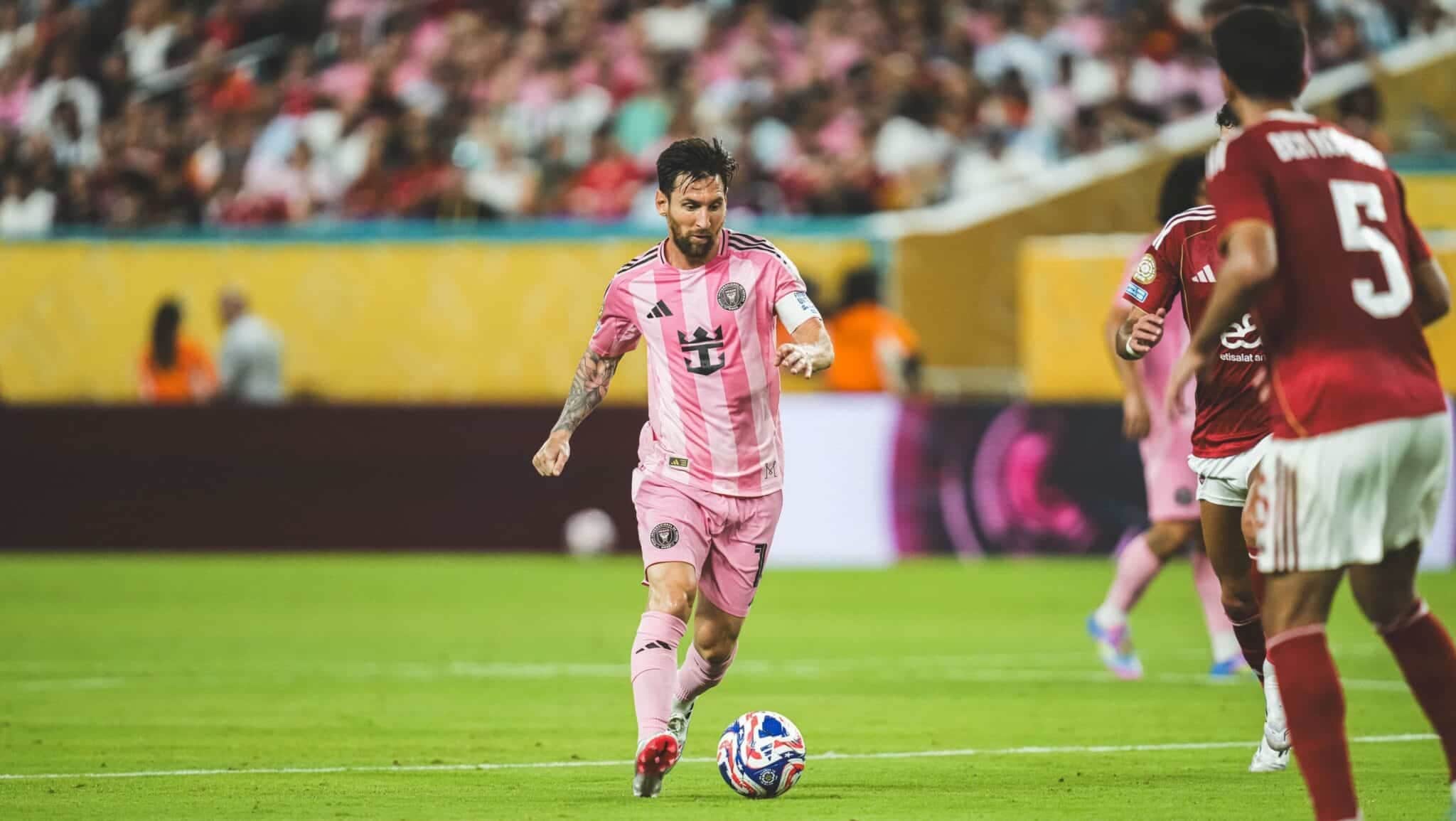 Messi desfalca? Mascherano comenta sobre possibilidade de craque jogar contra o Porto