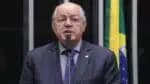 As férias são um direito de todos, porém não em momentos de crise, afirma deputado