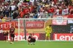 USA - FUTEBOL/MUNDIAL DE CLUBES/FLAMENGO X BAYERN DE MUNIQUE - ESPORTES - Jogadores do Flamengo lamentam o quarto gol marcado pelo Bayern de Munique durante partida válida pelas oitavas de final do Mundial de Clubes da Fifa disputada no Hard Rock Stadium, em Miami Gardens, na Flórida, nos Estados Unidos, neste domingo, 29 de junho de 2025. 29/06/2025 - Foto: ANDRé DURãO/ENQUADRAR/ESTADÃO CONTEÚDO