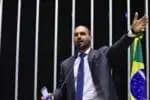Ex-ministros bolsonaristas consideram que Eduardo Bolsonaro tem atuação positiva nos Estados Unidos e mantém contato direto com Marco Rubio