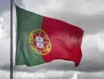 Cerca de 5 mil brasileiros podem ser deportados de Portugal, afirma ministro