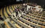 Líderes precisam encaminhar as políticas fiscais do governo para as comissões para aprovação