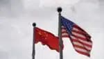 Estados Unidos suspendem restrições sobre softwares de design de chips e etano à China