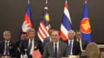 Tailândia e Camboja chegam a um acordo para interromper os combates após cinco dias de conflito