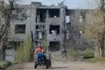 A Rússia assumiu o controle total de Luhansk, na Ucrânia, segundo uma autoridade