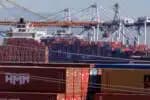 Exportações americanas enfraquecem, elevando o déficit comercial dos EUA em maio