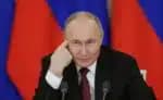 MOSCOW (Russian Federation), 11/05/2025.- Russian President Vladimir Putin makes a statement to the media at the Kremlin in Moscow, Russia, 11 May 2025. Putin stated that Russia is proposing to Ukraine to resume direct negotiations, interrupted in 2022, without preconditions on 15 May in Istanbul. (Rusia, Ucrania, Estanbul, Moscú) EFE/EPA/GAVRIIL GRIGOROV / SPUTNIK / KREMLIN POOL MANDATORY CREDIT
