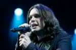 Hultsfred (Denmark), 22/07/2025.- (FILE) - British born singer and artist Ozzy Osbourne performs on the Hawaii stage at the Hultfred festival in Sweden, 15 June 2007 (reissued 22 July 2025). Osbourne passed away aged 76 on 22 July 2025, weeks after performing his final concert with Black Sabbath, his family announced. He had been diagnosed with Parkinson's disease in 2019. (Suecia, Reino Unido) EFE/EPA/Fredrik Sandberg SWEDEN OUT DENMARK OUT