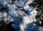 Satélites a 550 km da Terra detectam avanço de espuma tóxica no Rio Tietê