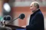 Putin afirma que é necessário alcançar a “paz duradoura” na Ucrânia